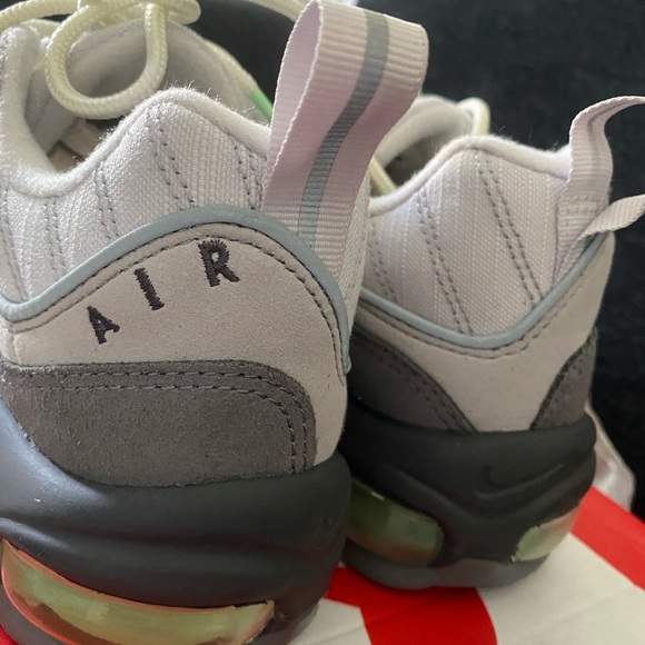 Nike Air Max 98(GS) sneakers shoe size 6 Youth - Picture 13 of 15